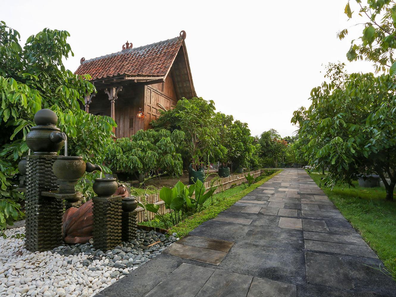 Omah Kecebong Hotel Yogyakarta Exterior photo